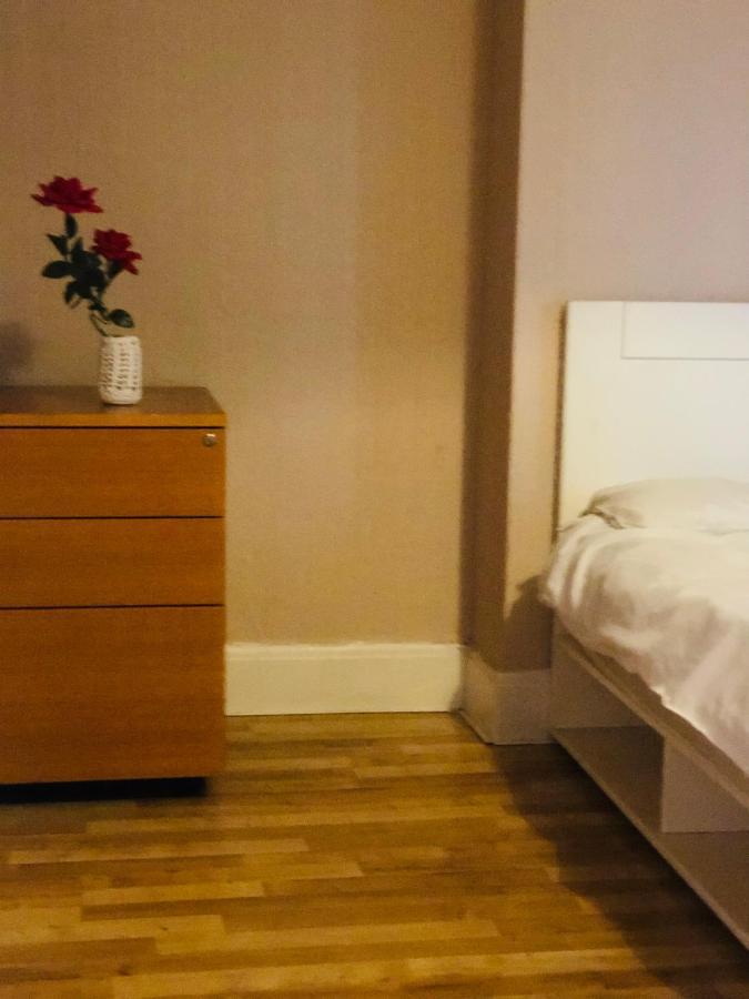Dach Apartments - Cozy 3 Bed Apartment In Hendon 에지웨어 외부 사진