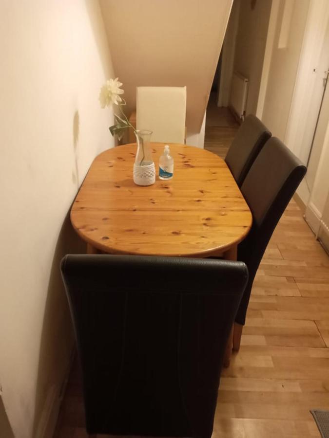 Dach Apartments - Cozy 3 Bed Apartment In Hendon 에지웨어 외부 사진