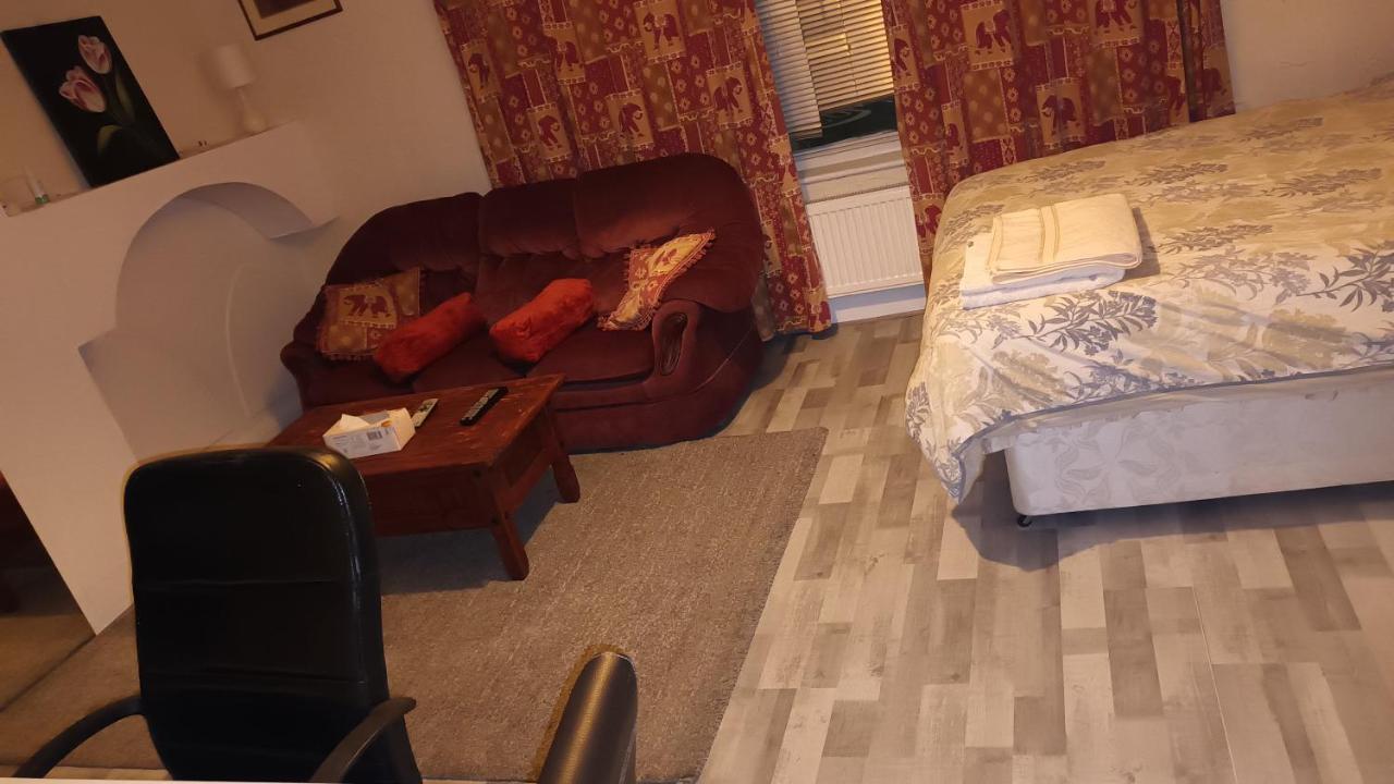 Dach Apartments - Cozy 3 Bed Apartment In Hendon 에지웨어 외부 사진