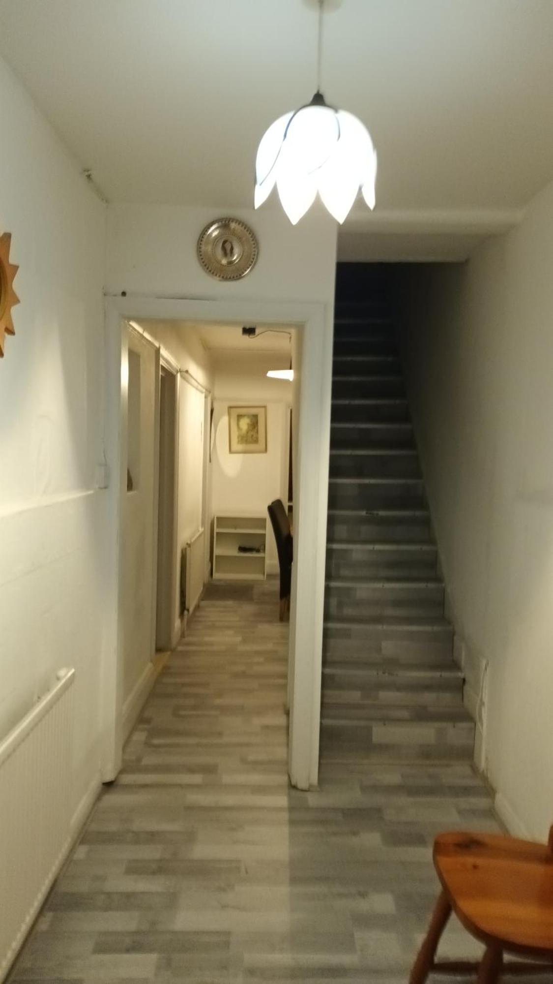 Dach Apartments - Cozy 3 Bed Apartment In Hendon 에지웨어 객실 사진
